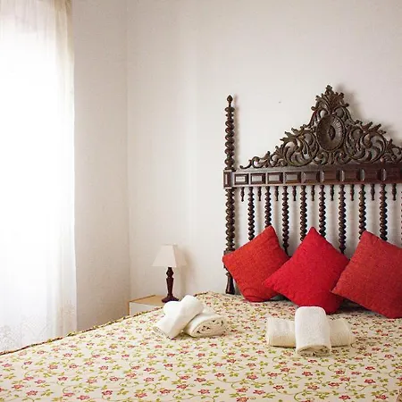 Casa Clementina بيت للعطل *